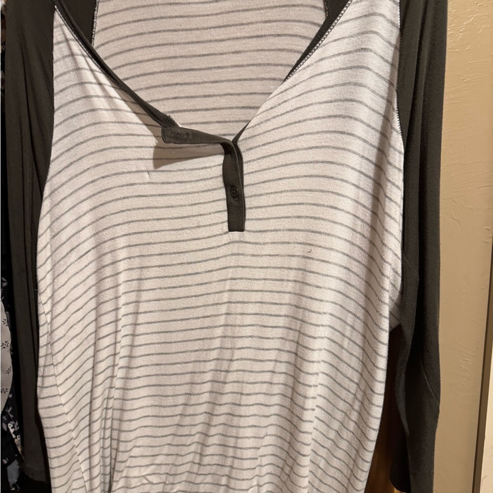 Striped Long Sleeve Top - Black and White